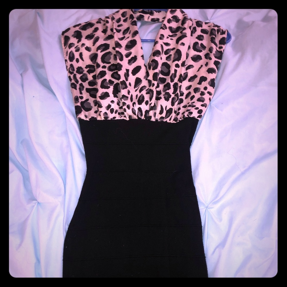 Sexy leopard print mini dress
